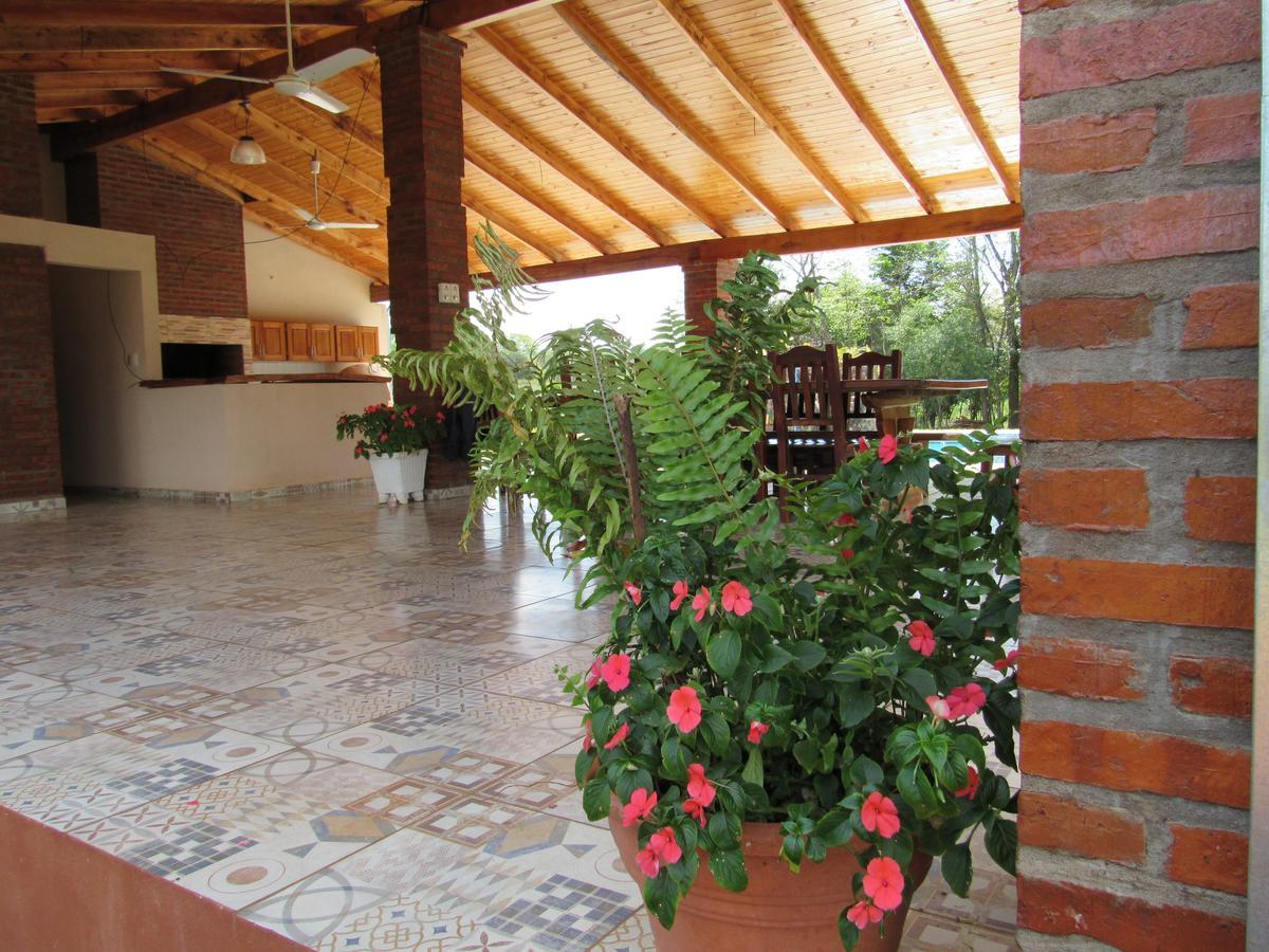 Cabanas Y Boungalow Don Oscar Hotel Encarnacion Exterior photo