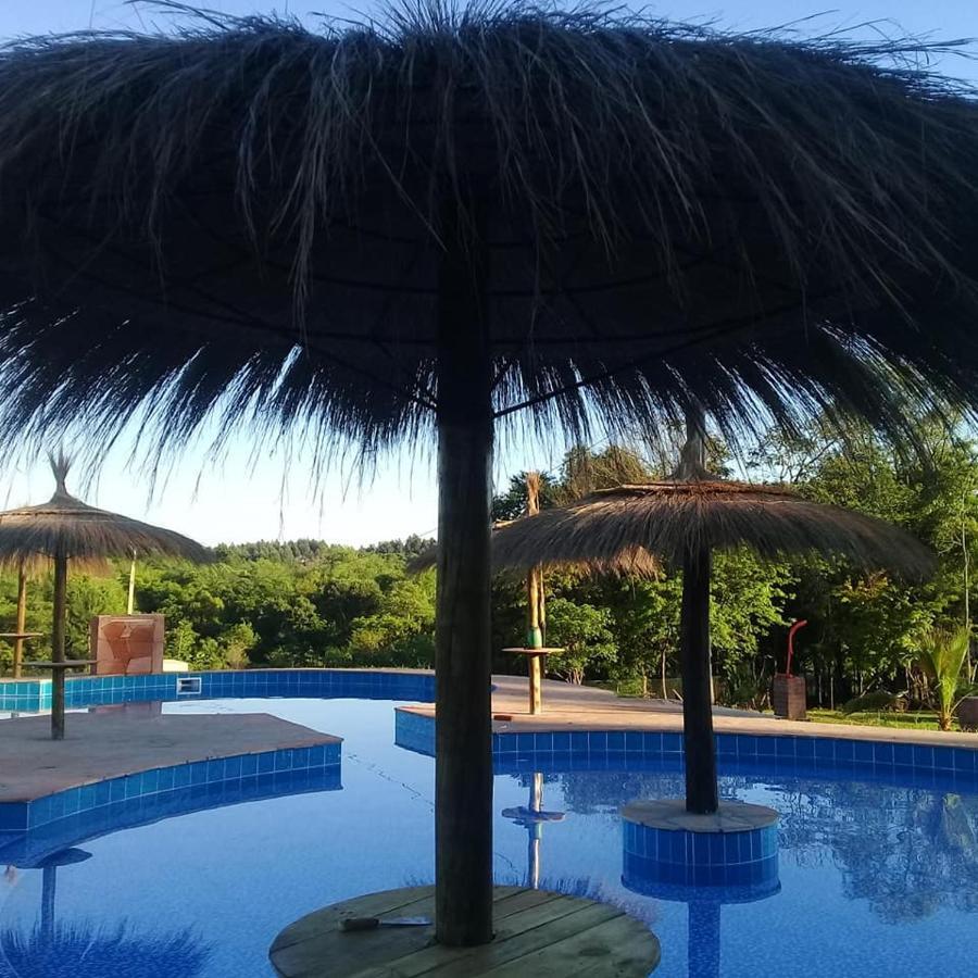 Cabanas Y Boungalow Don Oscar Hotel Encarnacion Exterior photo